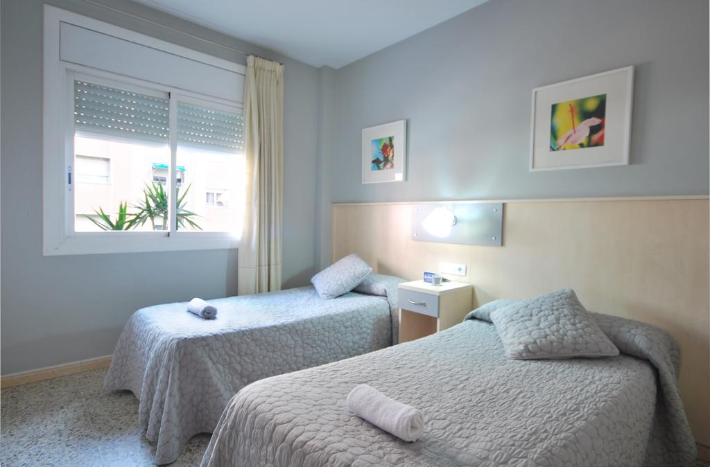 Hostal Badalona Quarto foto